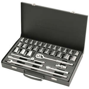 Socket Sets: Powerbuilt 1/2Dr 32pc Metric Socket Set