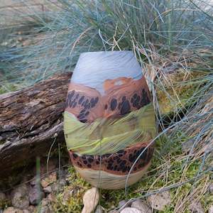 Glass: Taupo Tussock Teardrop Vase