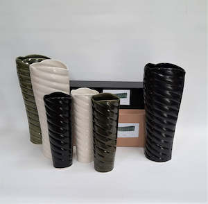 Large Palm Vase - Black