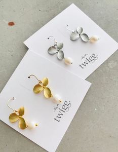 Jewellery: Three Leaf Earrings