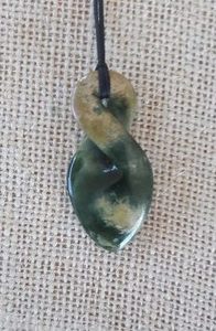 Kahurangi Flower Twist (Pikorua) Pendant
