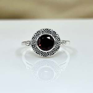 Rings: Sterling Silver Art Deco Garnet Ring