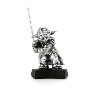 Royal Selangor Pewter Giftware. Star Wars Yoda Figurine