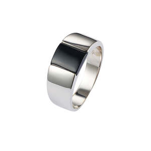 Silver Jewellery: Sterling Silver/Onyx Ring