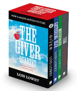 Lois Lowry: The Giver Boxed Set: The Giver, Gathering Blue, Messenger, Son
