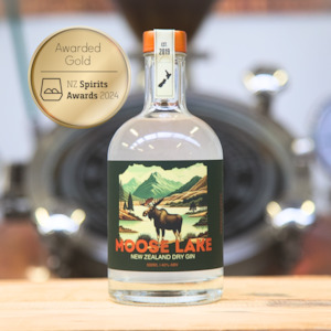 Gin: Moose Lake New Zealand Dry Gin