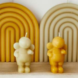 Moulded Candles: NEW!! Buzzy Bee Candle