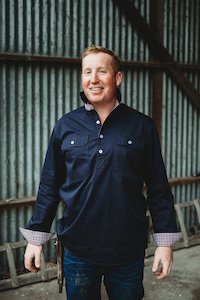 New Arrivals: Albie Workshirt in Navy with Red Check