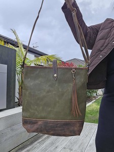 Cowhide Bags: Abbey -Shoulder Bag