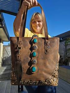 Cowhide Bags: Cassidy Tote - Aged Leather