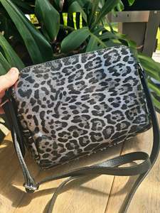 Cowhide Bags: Jett - Double Zipper Bag - Gunmetal