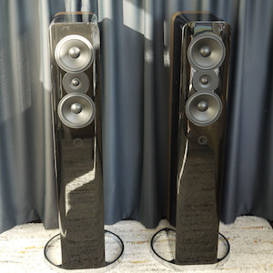Q Acoustics Concept 500 speaker - HiFi Projects