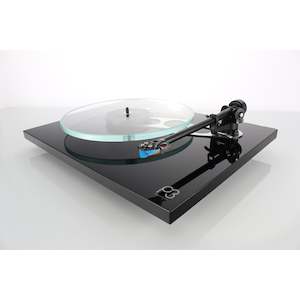 Rega - Planar 3 - Turntable - AUCKLAND STORE