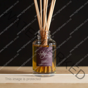 Heather & Wild Berries Reed Diffusor » Isle of Skye Candle Company Highland Etc