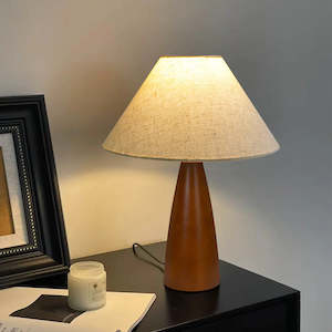 Style 1: Retro Minimalism Desk Bedside Table Lamp LED
