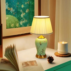 Retro Hand-Painted Ceramic Green Desk Bedside Table Lamp LED