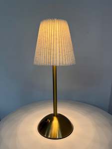Vintage Pleated Cordless Table Lamp