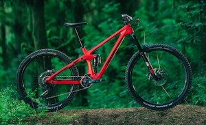 Bike/Frame: Transition Patrol Carbon Frameset