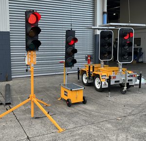 Products: Porta Auto Portable Traffic Light NZTA ApprovedHighway 1