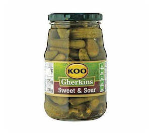 Pickles Preserves: Koo Gherkins Sweet & Sour 375g
