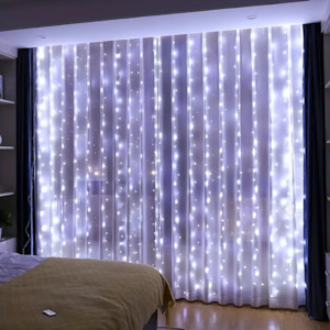 3*3M 300 LED Cold White Curtain Lights (Solar/Plug)