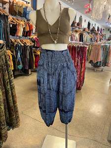 Clothing-Pants: Star Short Two Pocket Pants