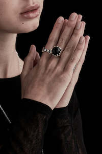 SGC // Claw Ring ONYX