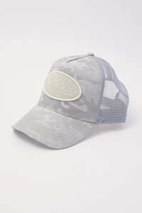 Von Dutch: VON DUTCH // Unisex Trucker Hat TAUPE SATIN CAMO