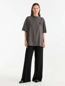 Ena Pelly: ENA PELLY // Lucky Tee SMOKE