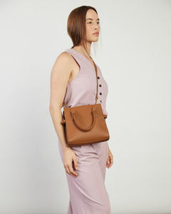 Bags: SABEN // Beau Crossbody TAN