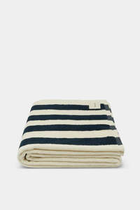 Home Beauty: ASSEMBLY LABEL // Cotton Stripe Beach Towel NAVY CREAM