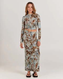 Lucky Last All Items 20: CHARLIE HOLIDAY // Georgie Midi Skirt EARTH TIE DYE