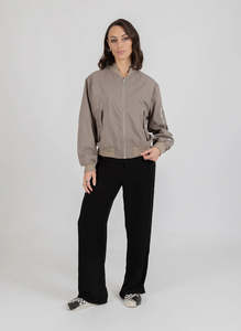 Federation: FEDERATION // Bombs Away Jacket La Fed DESERT