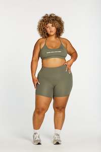 The Neutrals Edit: STAPLE MID SHORT DUSTY SAGE