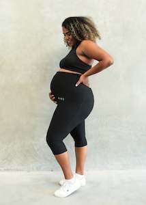 Maternity: RIBBED MATERNITY 3/4 LEGGING ONYX