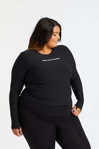 Onyx: HINE LONG SLEEVE TRAINING CROP - ONYX