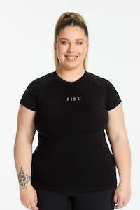 Tees: THE ESSENTIAL FULL LENGTH TEE ONYX