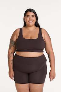 STAPLE W/POCKET MID SHORT COCOA