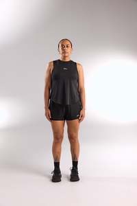 Ia Origin: TRAINING SHORT WOMENS BLACK
