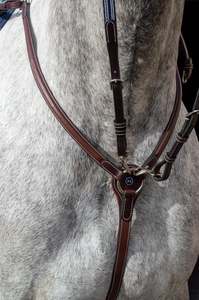 Meadows Classic Y Breastplate