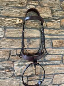 Working Hunter Bridle with Clip Throatlash - Sale