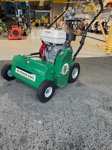 Lawn & Garden: Billy Goat Lawn Dethatcher