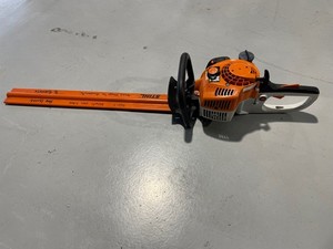 Lawn & Garden: Stihl 600mm Hedge Trimmer