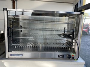 Party Hire: Pie Warmer