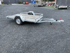 Trailers: Small Tilt Motorbike Trailer (2.3×1.2)