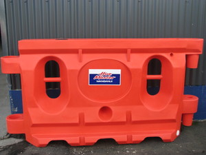Road Barrier Plastic (Water-filled)