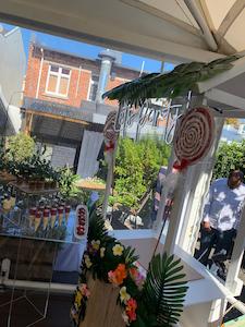 Carts: Hawaiian Cart