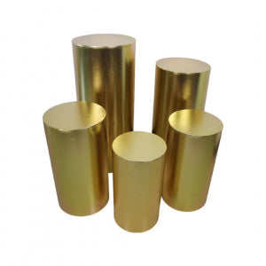 Gold Round Plinth Set