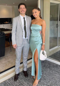 Graduation: Symone Midi