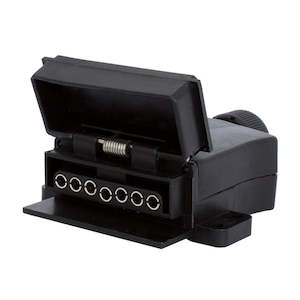 Electrical Accessories Trailer Plugs: 7 PIN FLAT TRAILER SOCKET LED